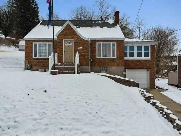 811 5th St, Trafford, PA 15085