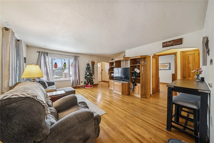 811 5th St, Trafford, PA 15085 - Image #3