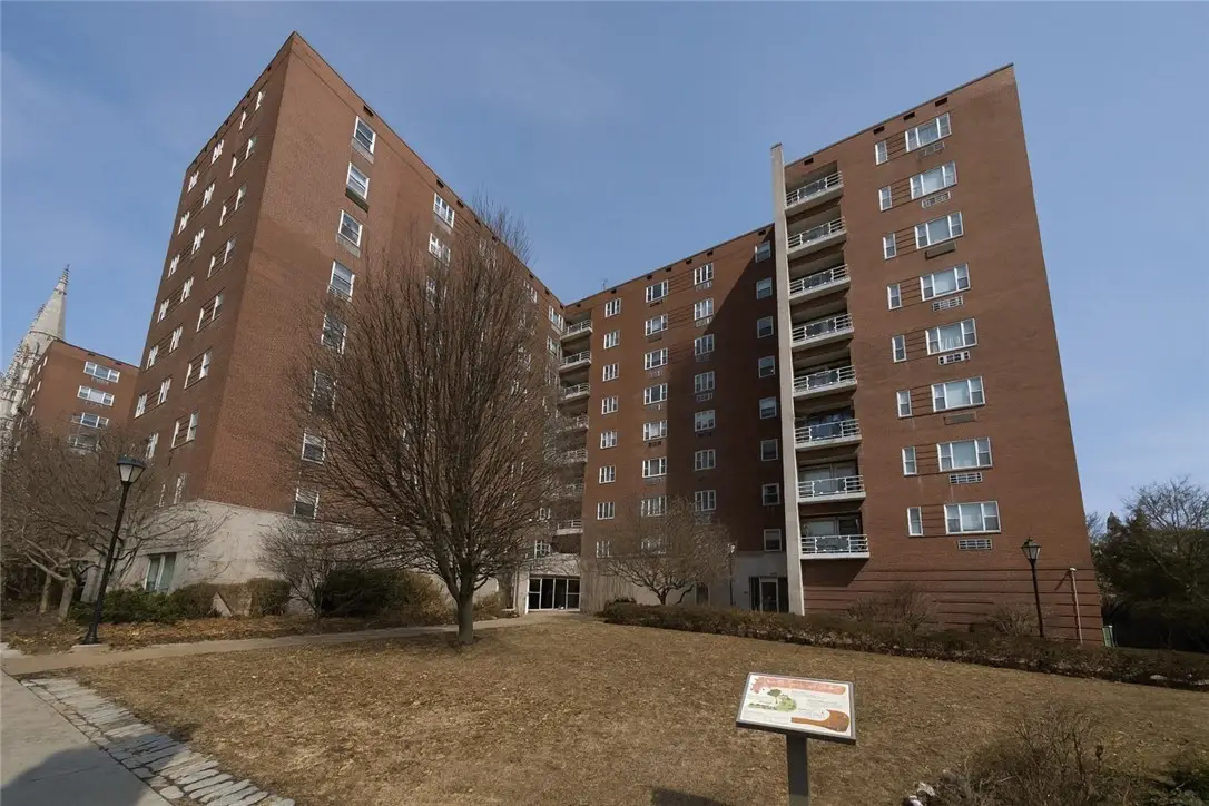 4625 Fifth Avenue #609, Oakland, PA 15213 - Image #1