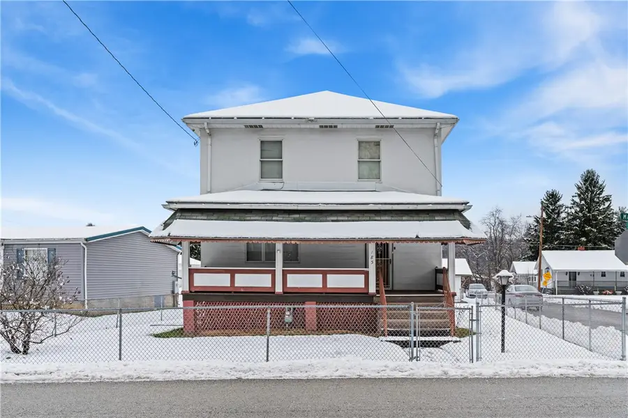 185 Main St, Smock, PA 15480 - Image #2