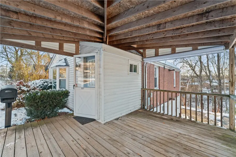 237 Collins Dr, Penn Hills, PA 15235 - Image #3