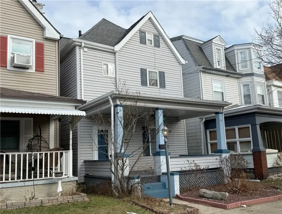 247 Sherman Avenue, Vandergrift, PA 15690 - Image #2