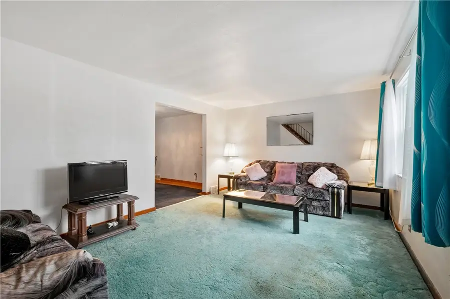 2520 Starkamp Street, Brookline, PA 15226 - Image #2