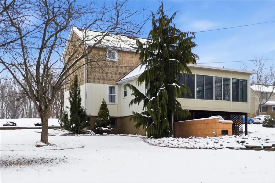 234 Reynolds, Hutchinson, PA 15640 - #3