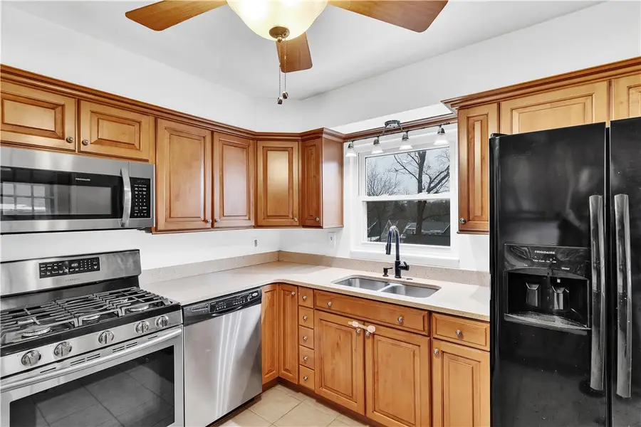 1491 Wood Ave, Shaler, PA 15116 - Image #2