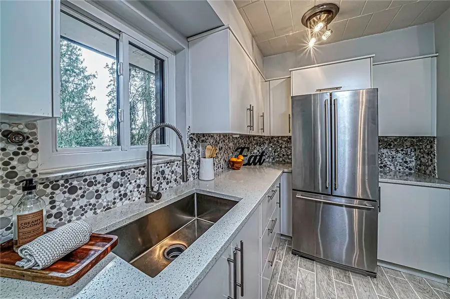 124 Forest Green Drive, Moon Township, PA 15108 - Image #3