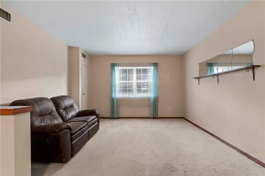 420 S Aiken Avenue #2, Shadyside, PA 15232 - Image #3