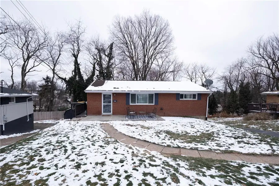 4660 Prescot Dr, Bethel Park, PA 15102 - Image #3