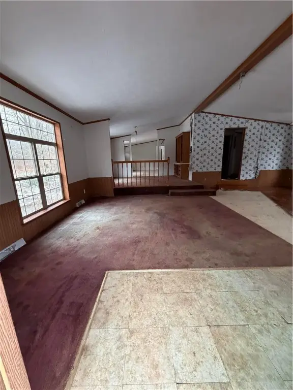 12548 W Lake Rd, East Springfield, PA 16411 - Image #2