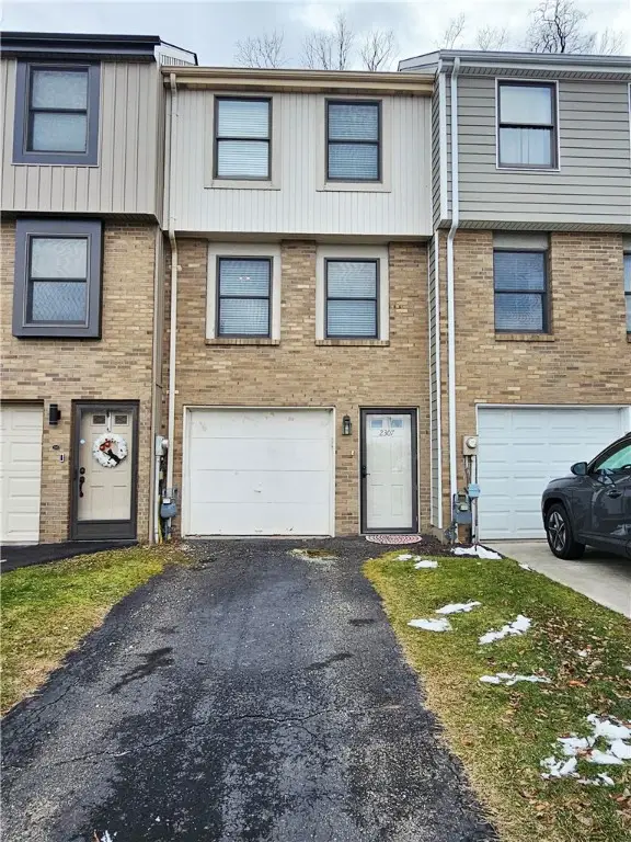 2307 Old Greentree Rd, Scott Township, PA 15106 - Image #2