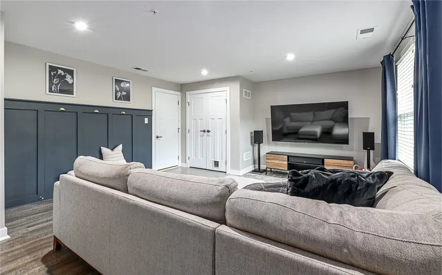 733 Truth Lane, Cranberry Township, PA 16066 - Image #2