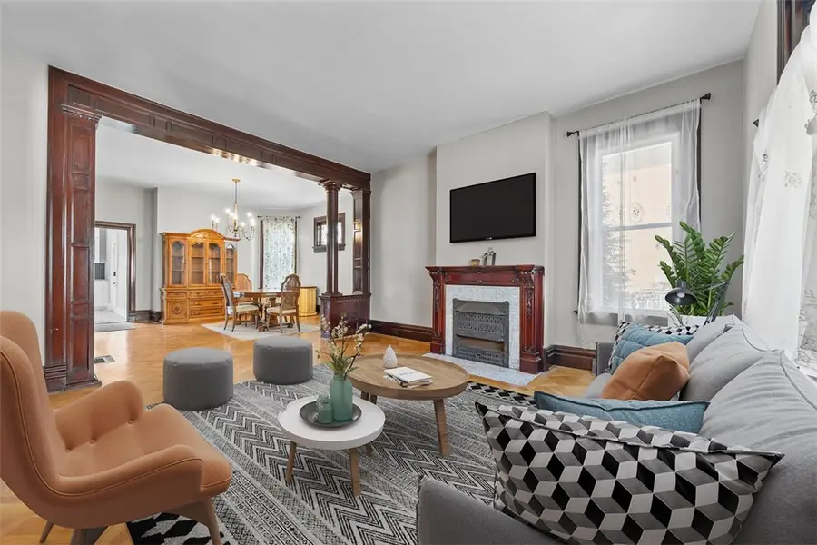 209 6th, Carnegie, PA 15106 - Image #2