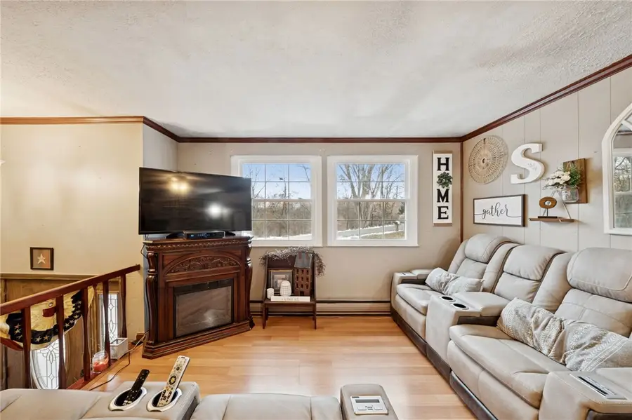 440 Lippencott Run Rd, Franklin, PA 15370 - Image #2