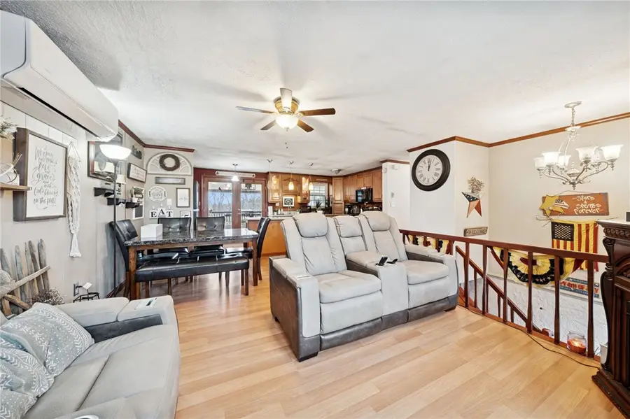 440 Lippencott Run Rd, Franklin, PA 15370 - Image #3