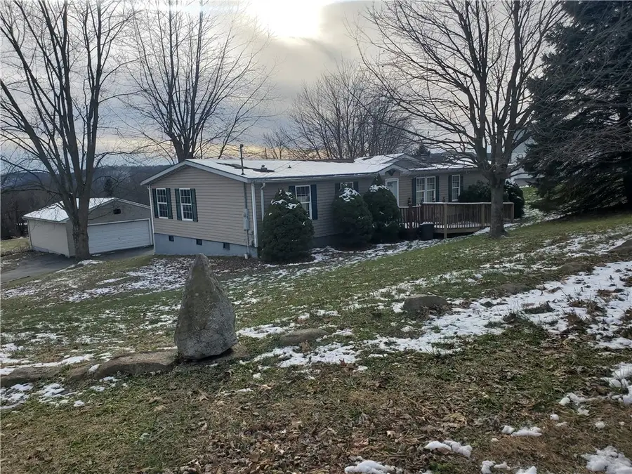 1102 Ross Ave, Manor, PA 16226 - Image #2