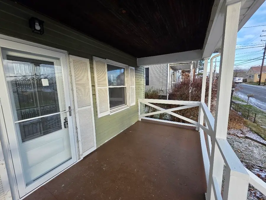 3517 W 3rd Ave, West Mayfield, PA 15010 - Image #3