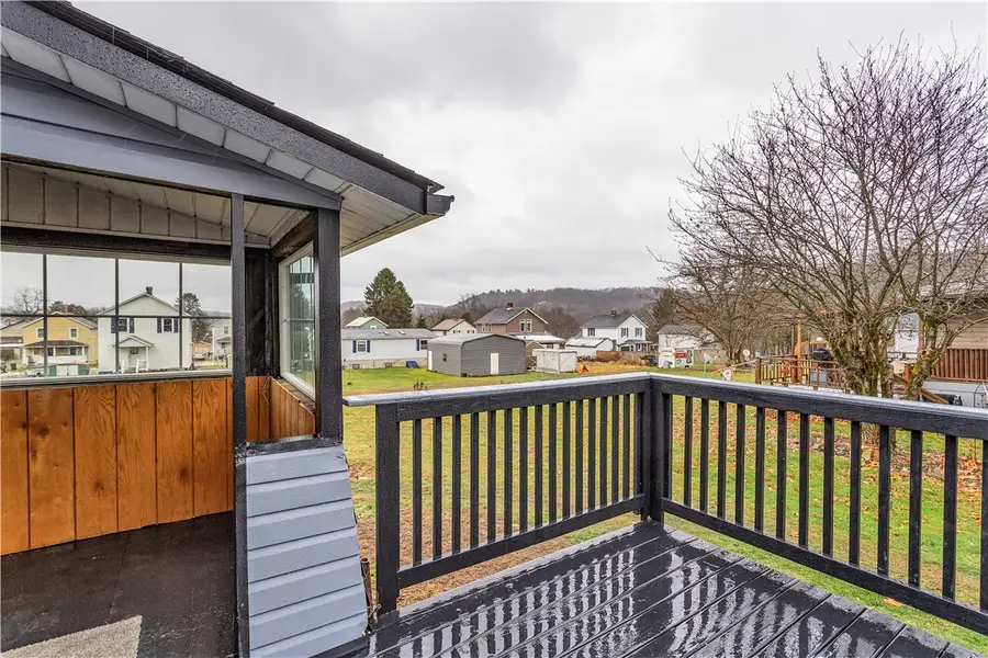 531 5th Ave, Bell, PA 15618 - Image #3