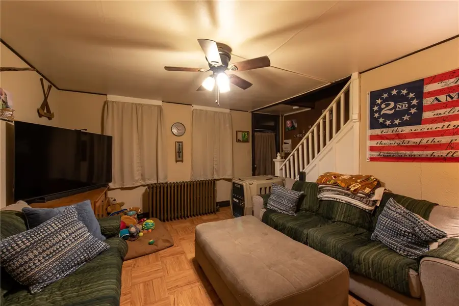303 Clifford Ave, Apollo, PA 15613 - Image #2