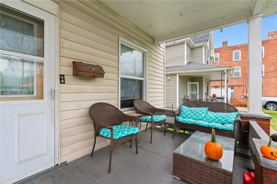 1412 4th Ave, Coraopolis, PA 15108 - Image #2