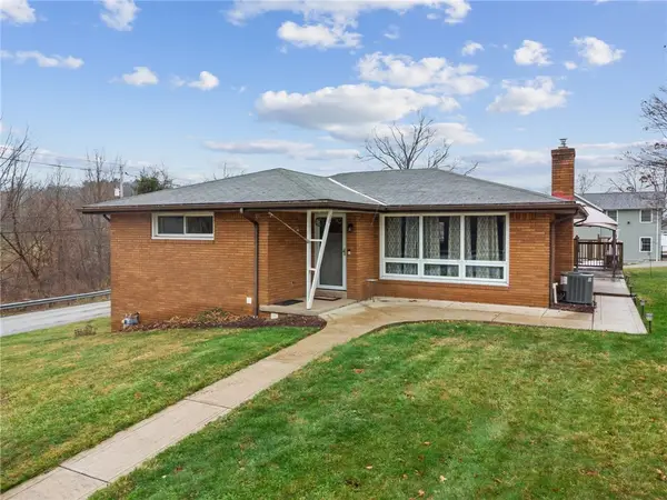 101 Stanton Dr, New Stanton, PA 15672