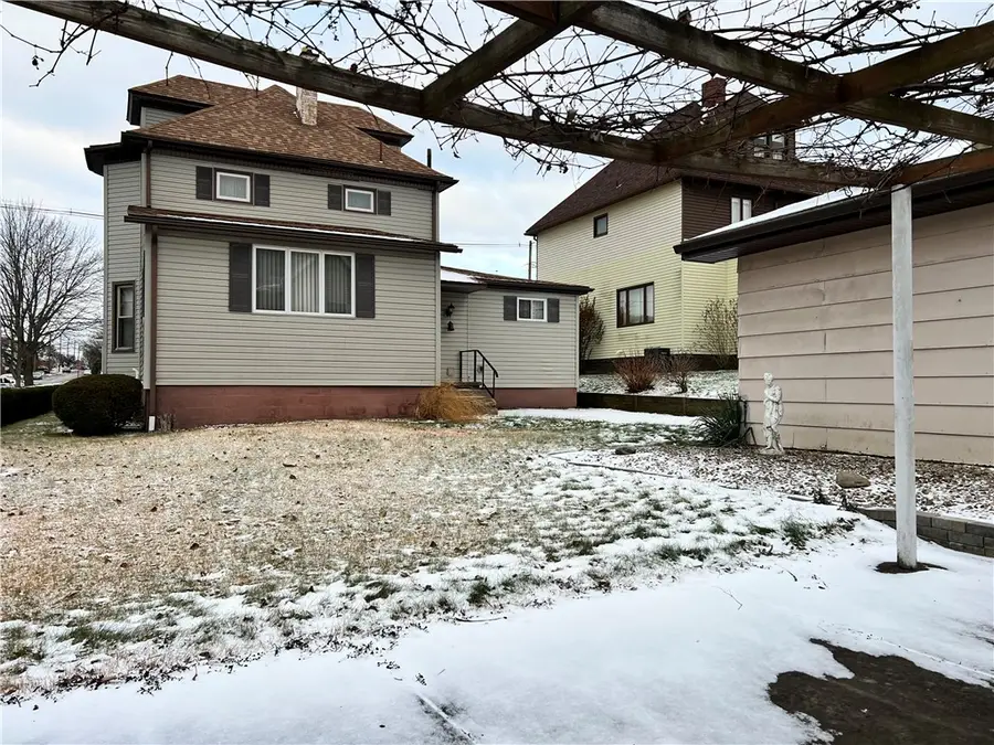 1302 Huron Ave, New Castle, PA 16101 - Image #2