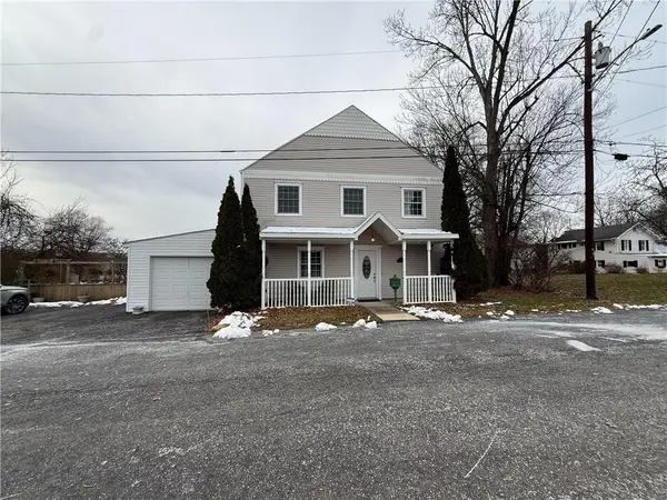 1920 Grandview Ave, Irwin, PA 15642