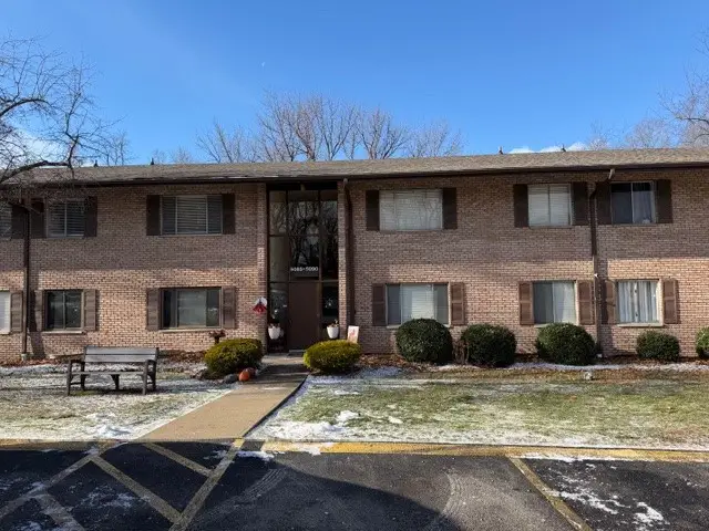 5085 Sanlin Dr, Moon Township, PA 15108 - Image #1