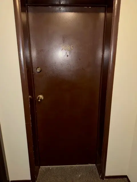 5085 Sanlin Dr, Moon Township, PA 15108 - Image #2