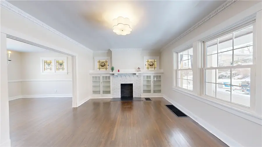 615 Woodbourne Ave, Brookline, PA 15226 - Image #3