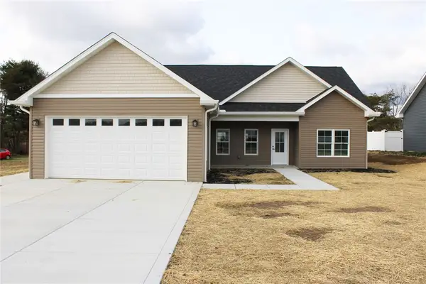 162 Edgewood Avenue, Hopewell Twp, PA 15001