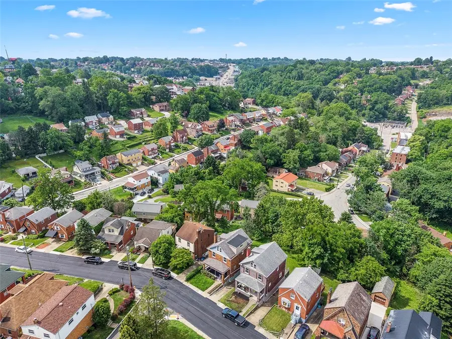 3196 Kestner Ave, Brentwood, PA 15227 - Image #2