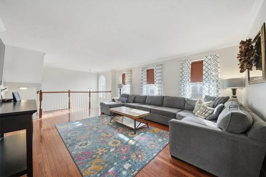 157 Kensington Dr, Ohio, PA 15237 - Image #3