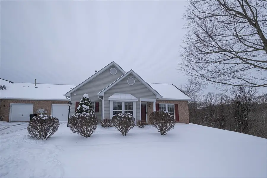 2408 Greystone Dr., Moon Township, PA 15108 - Image #2