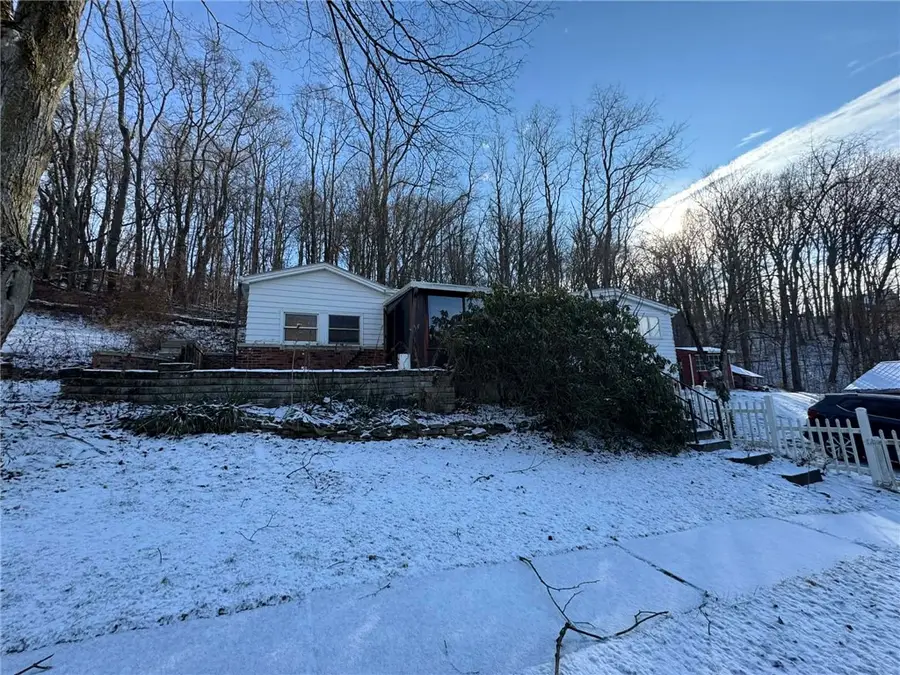 176 Silvis Farm Road, Youngwood, PA 15601 - Image #2