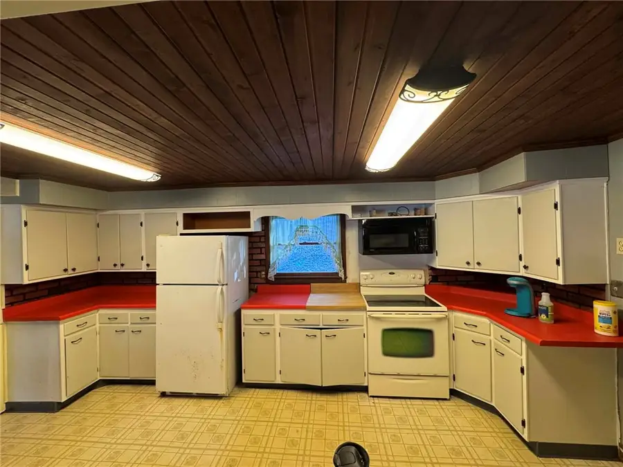 176 Silvis Farm Road, Youngwood, PA 15601 - Image #3