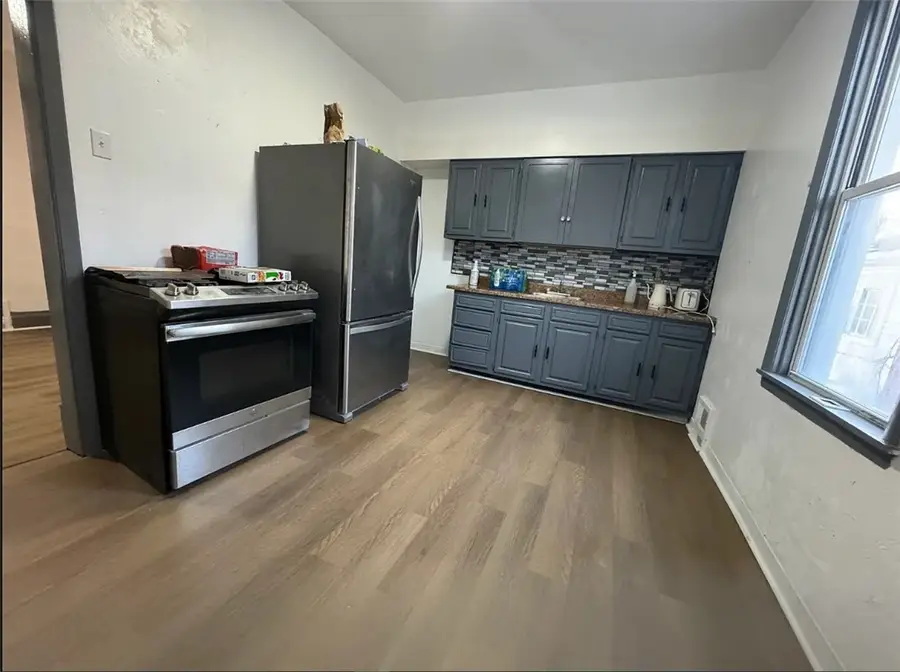 519 Wilson Ave, Clairton, PA 15025 - Image #2