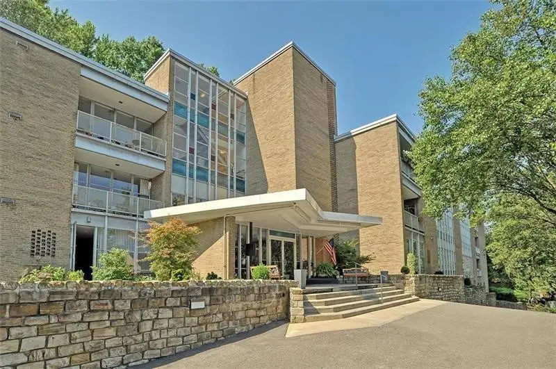 5100 5th Ave #301, Shadyside, PA 15232 - Image #3