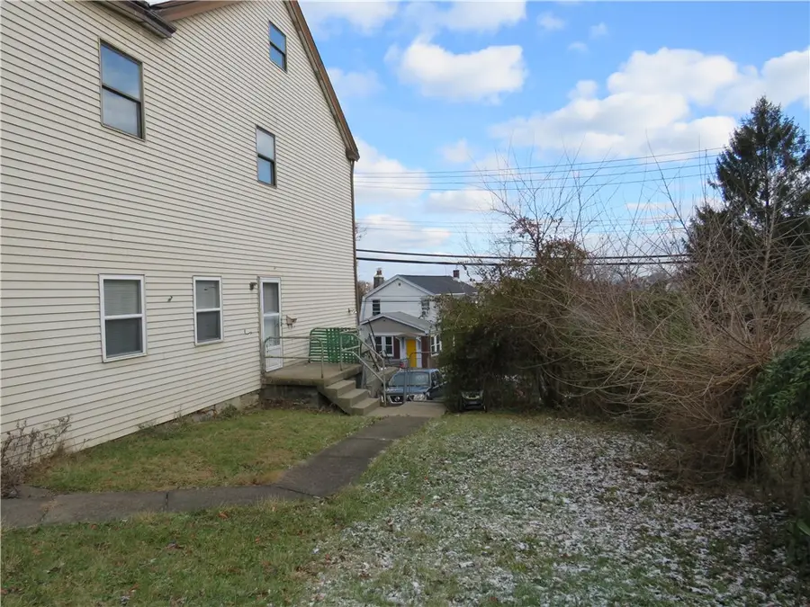 1216 Amanda St, Pittsburgh, PA 15210 - Image #3