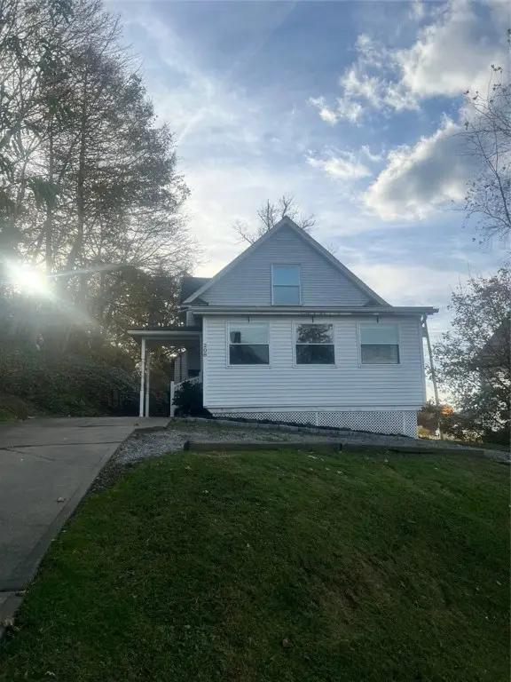 208 Morton Ave, City of But SE, PA 16001