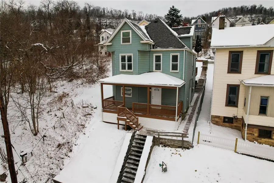424 W 7th Ave, Tarentum, PA 15084 - Image #3
