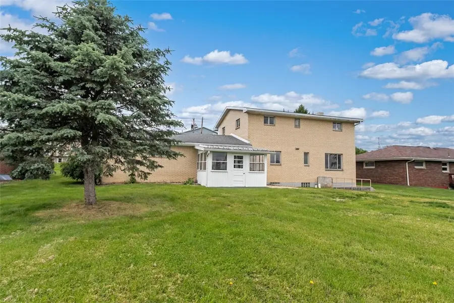 317 N Church St, Mount Pleasant, PA 15666 - #2