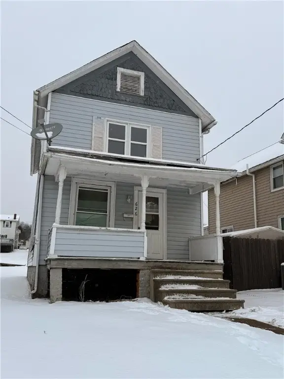 626 Todd Ave, Ellwood City, PA 16117 - Image #1