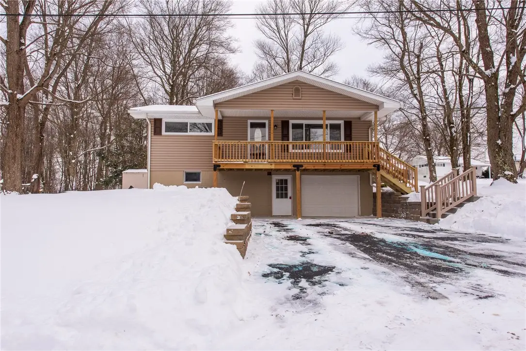 46 Alice Ln, Leechburg, PA 15656 - Image #1