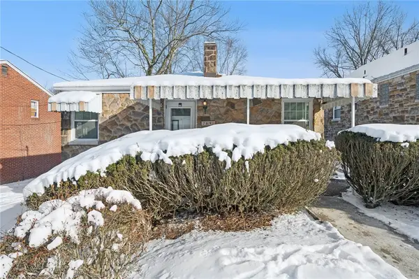 289 Evaline St, Penn Hills, PA 15235