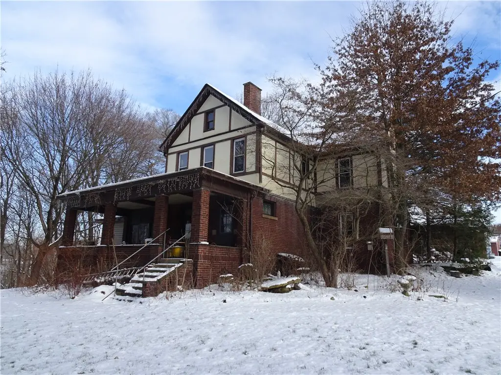 301 S Center Avenue, New Stanton, PA 15672 - Image #1