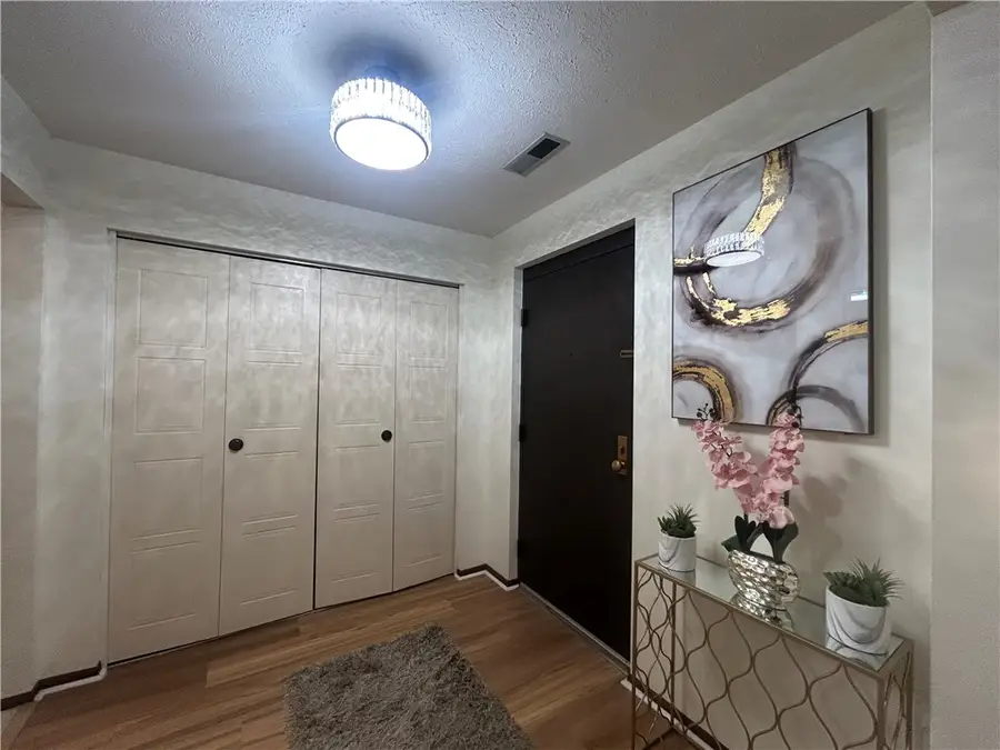 7539 Penn Bridge Court, Wilkinsburg, PA 15221 - Image #2