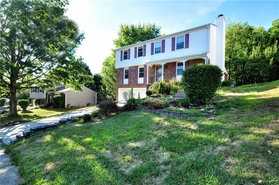 603 Meade Dr, Moon Township, PA 15108 - Image #2