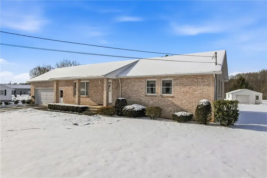 2913 Saranac Drive, South Pymatuning, PA 16150 - Image #3