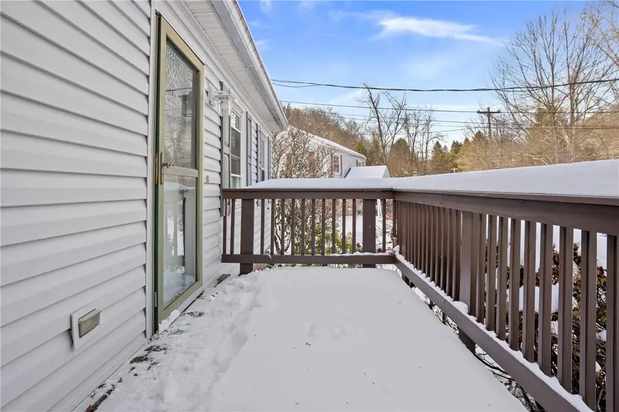 2205 Mcaleer Rd, Franklin Park, PA 15143 - Image #2