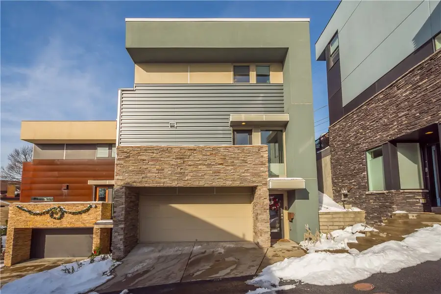 15 Bailey Park Ln, Pittsburgh, PA 15210 - Image #3